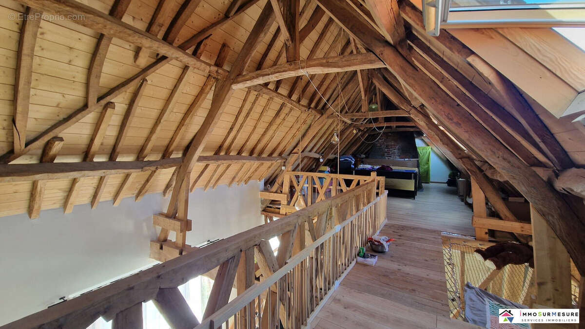 Maison 190 m² à Houvin-Houvigneul  - photo 8