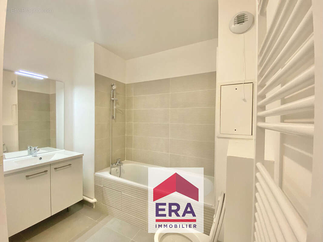 Appartement à SARTROUVILLE