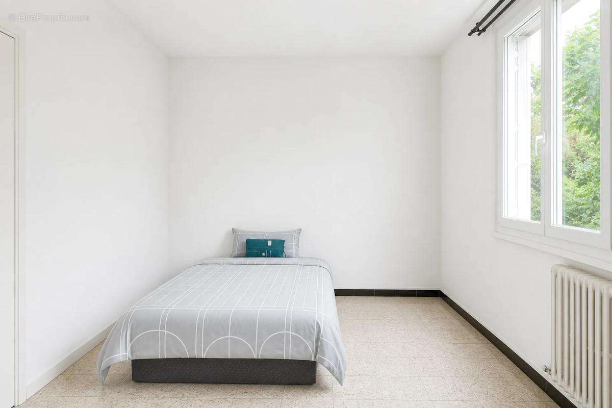 Appartement à SAINT-ASTIER