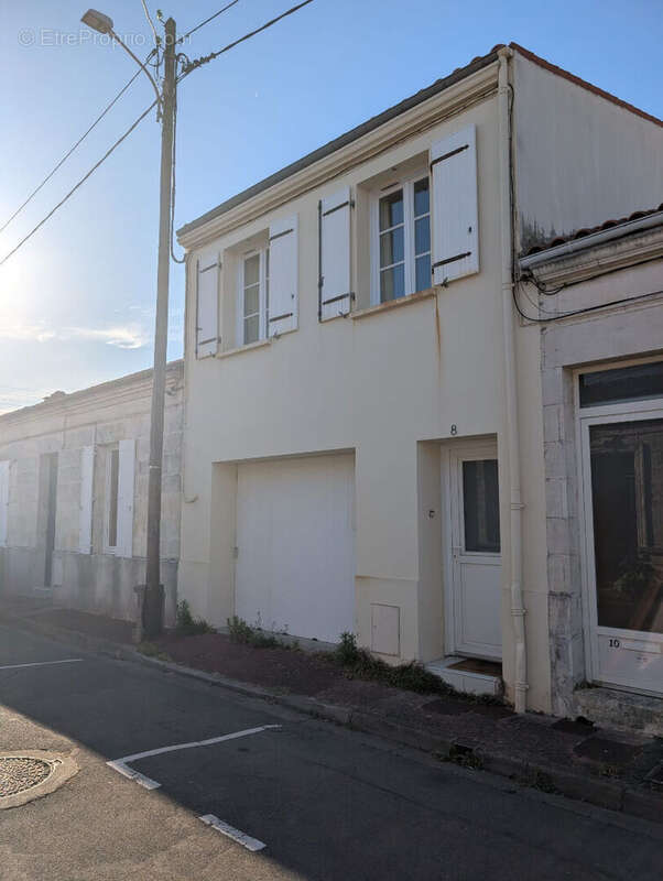 Maison à ROCHEFORT