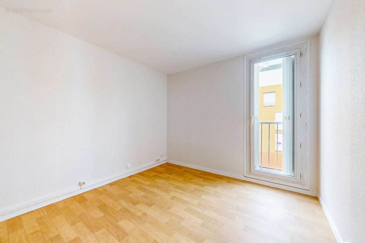 Appartement à COULOMMIERS