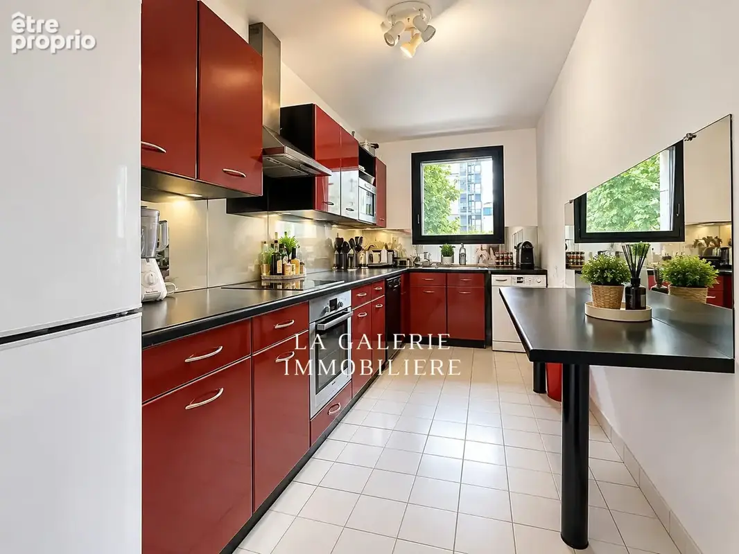 Appartement 4 pièces 91 m² à vendre à Puteaux (92800) - photo 4