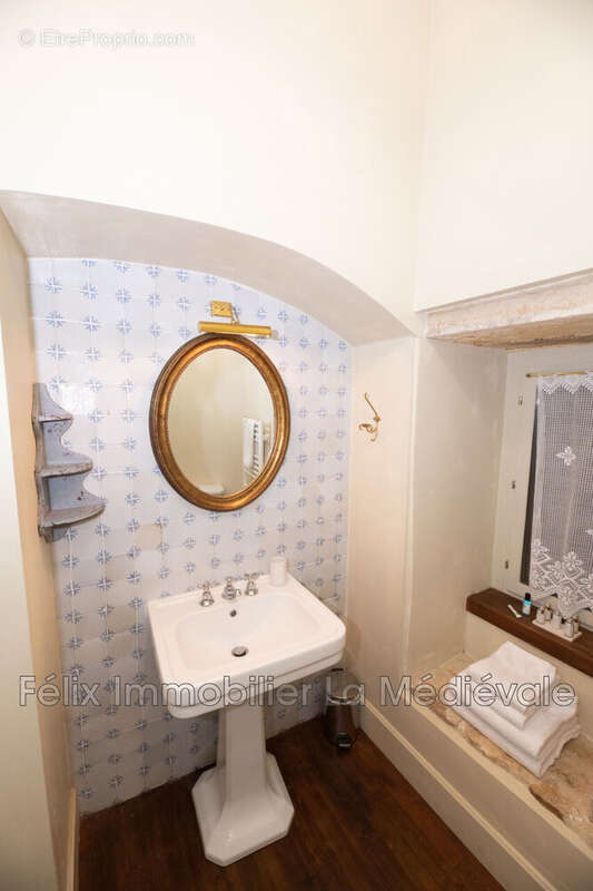 Appartement à SARLAT-LA-CANEDA