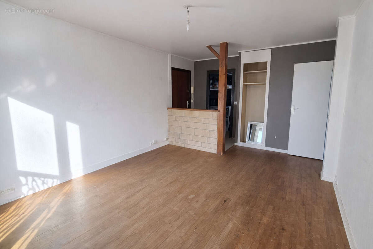 Appartement à NEUILLY-PLAISANCE