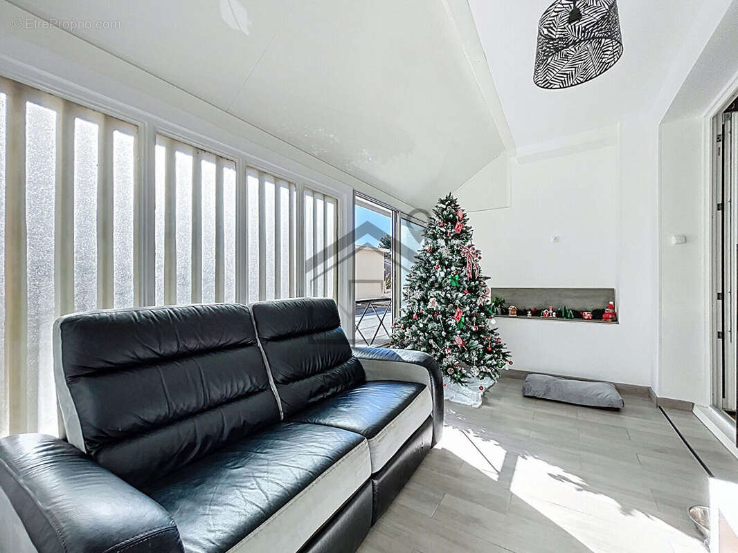 Appartement à MARIGNANE