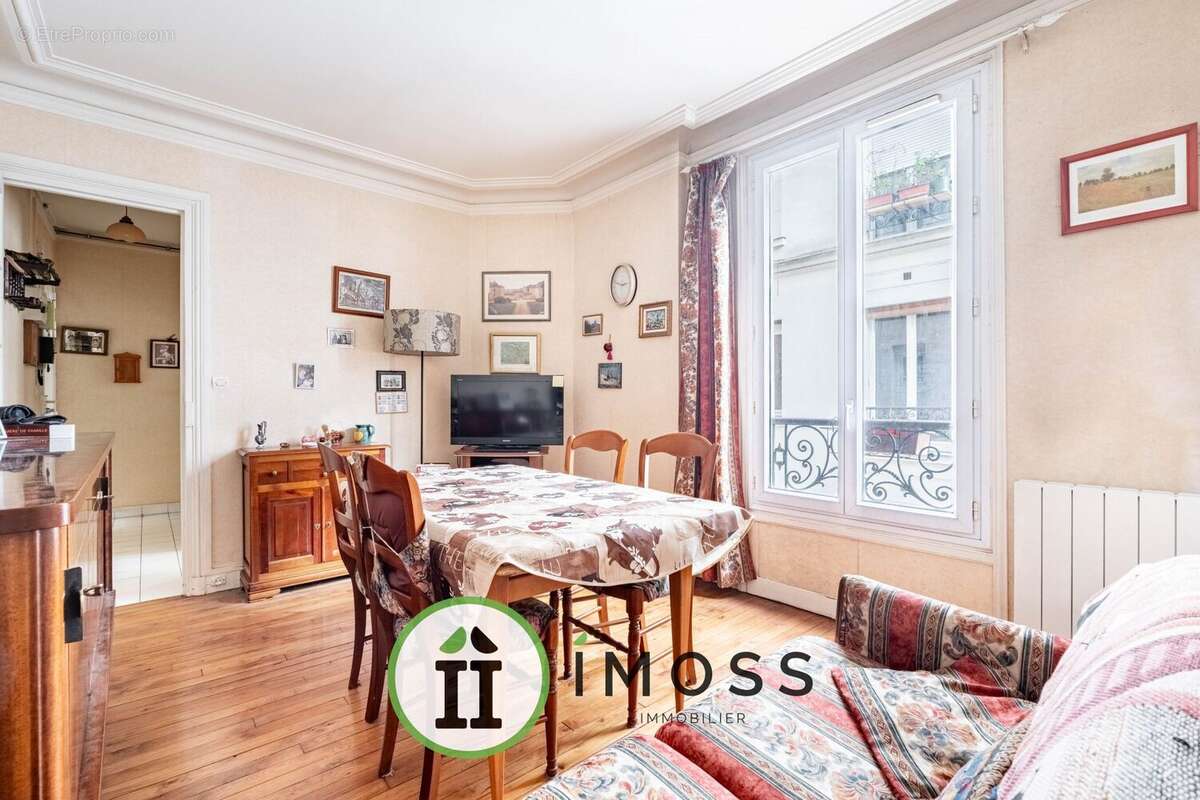 Appartement à PARIS-18E