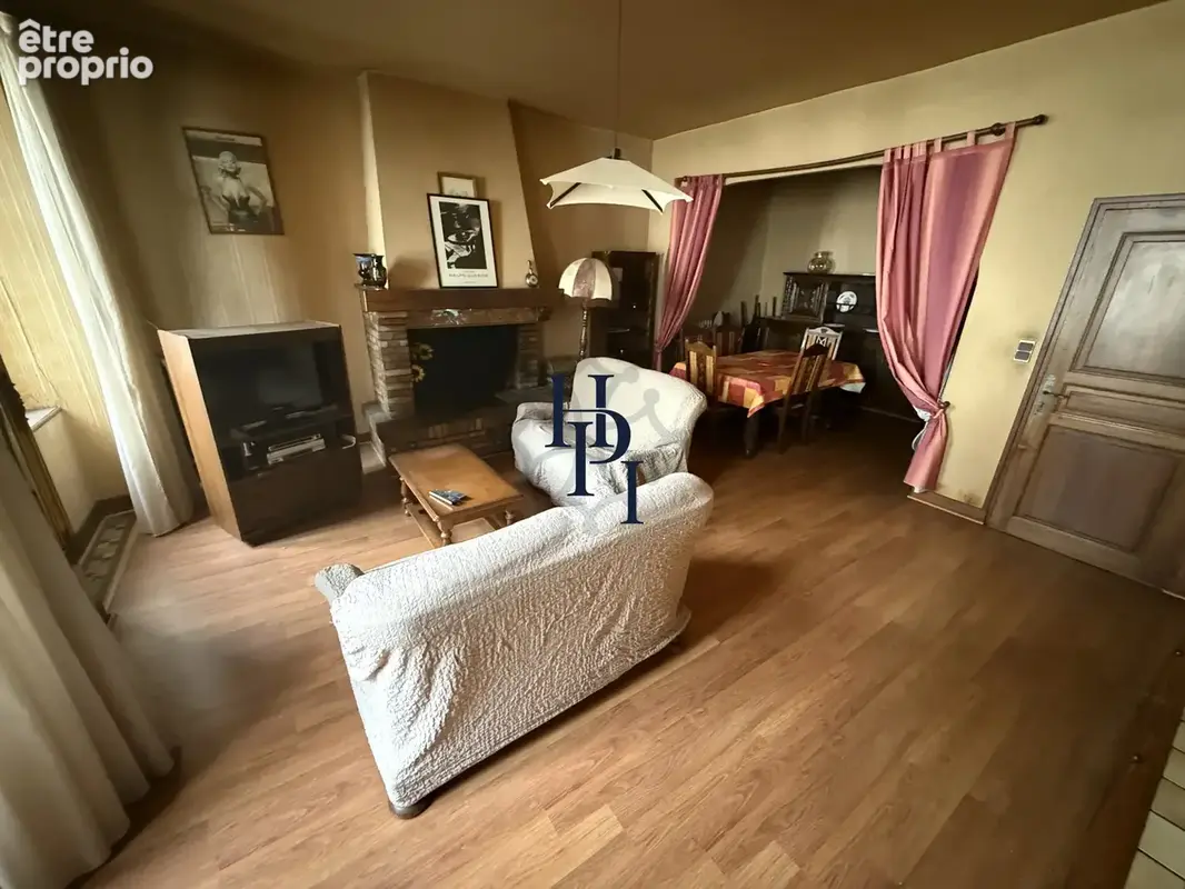 Vente immeuble avec fonds de commerce et deux appartements Lacaune - photo 7