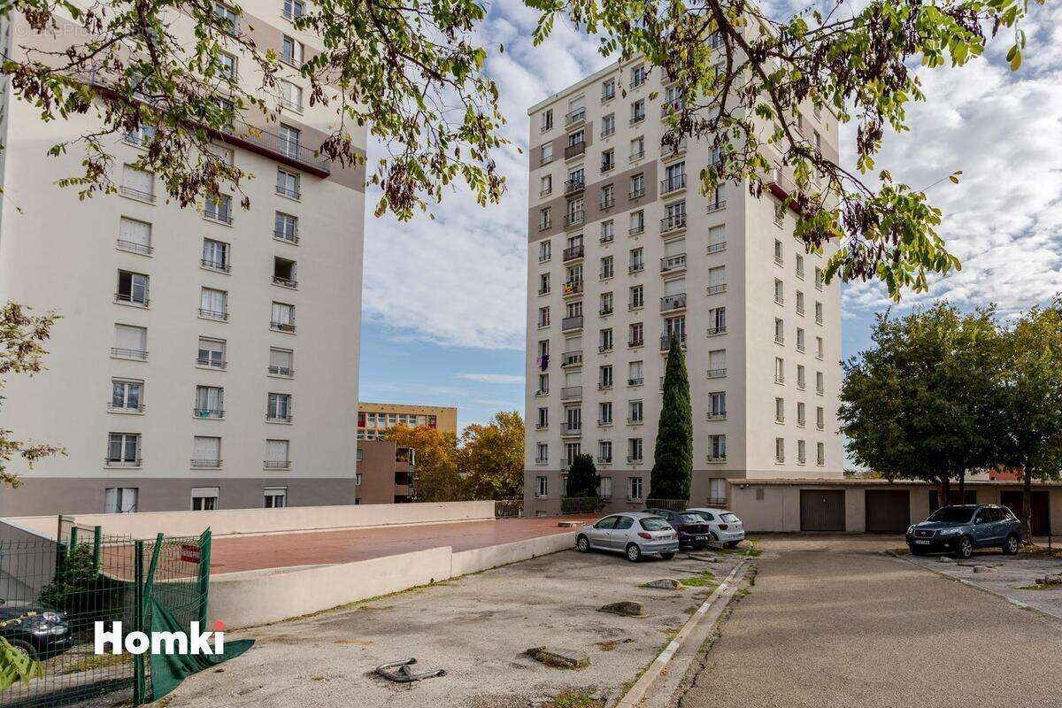 Appartement à NIMES
