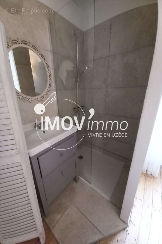 Maison à SAINT-QUENTIN-LA-POTERIE