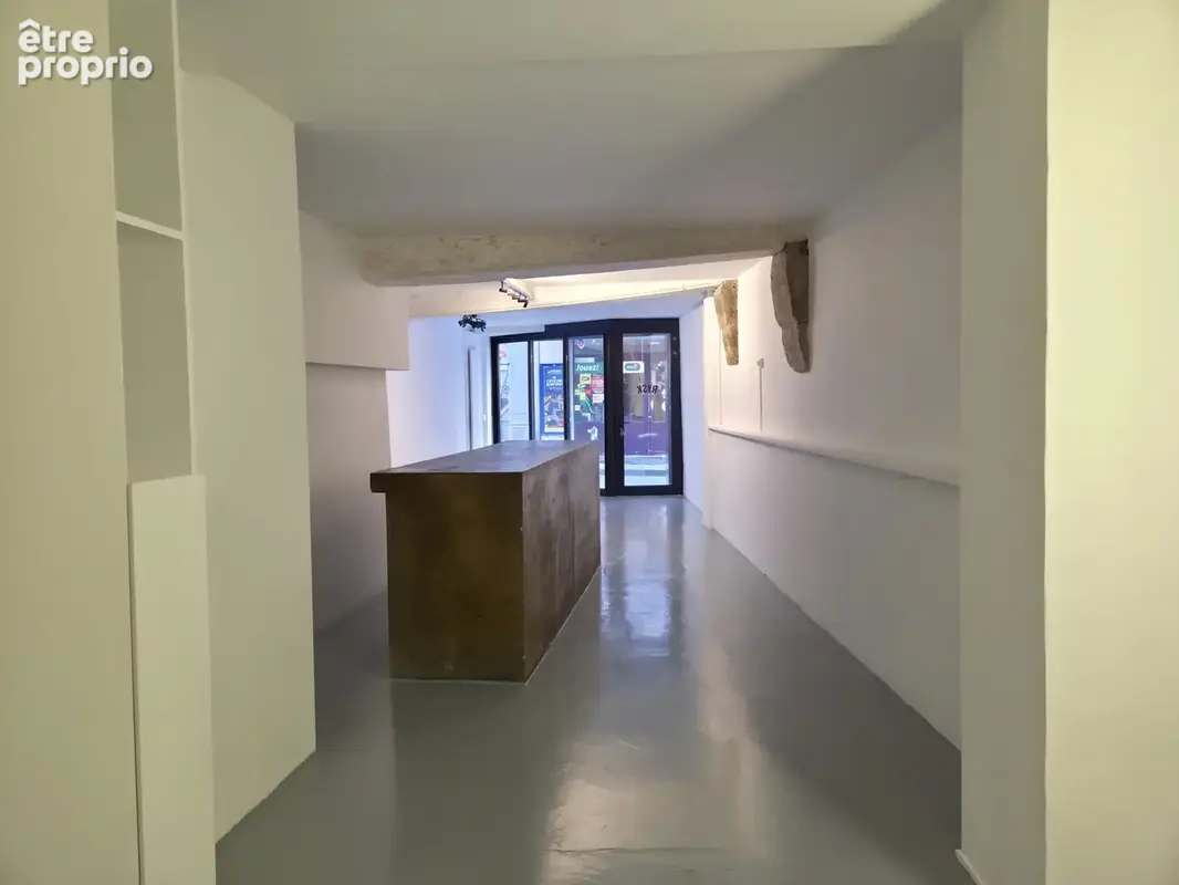 Local commercial a vendre - quartier sentier - photo 8