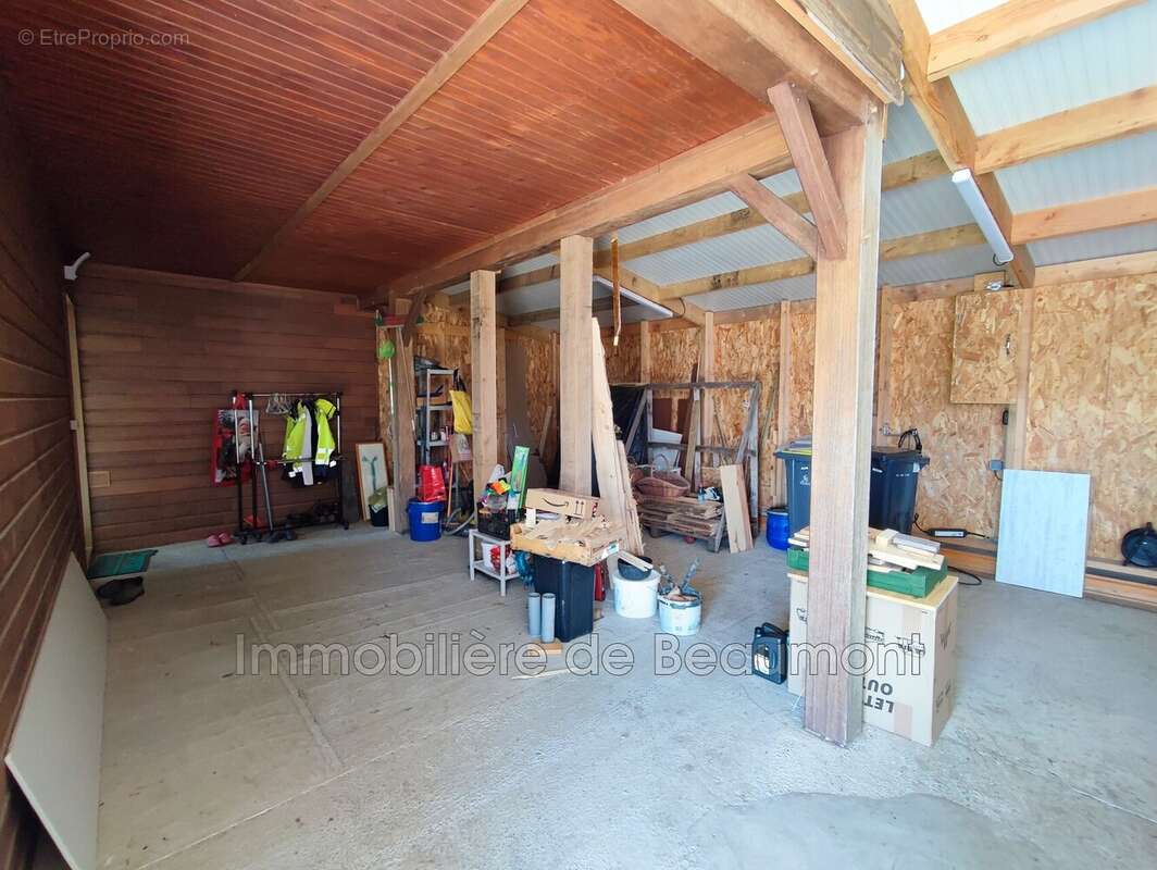 Maison à BEAUMESNIL