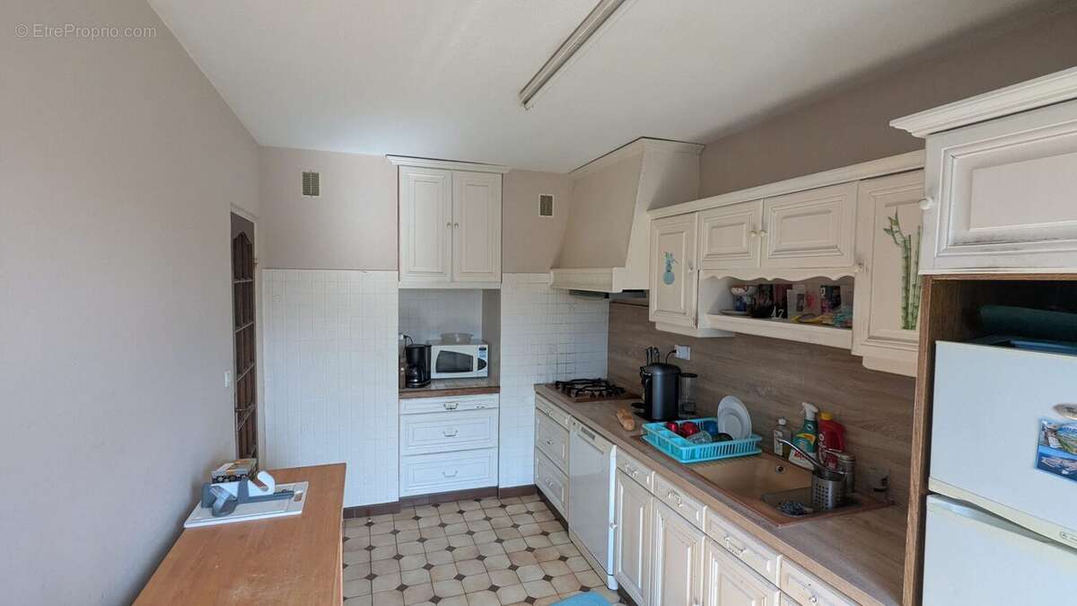 Appartement à CHENOVE