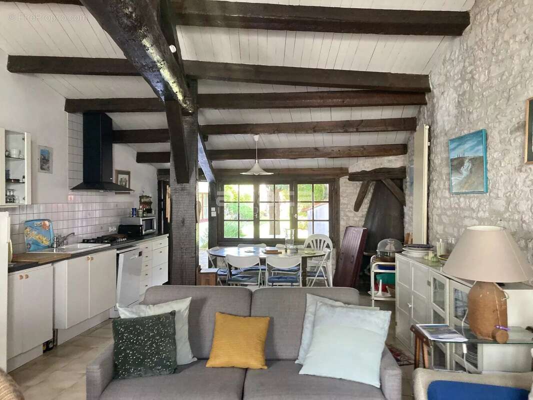 Maison à LE BOIS-PLAGE-EN-RE