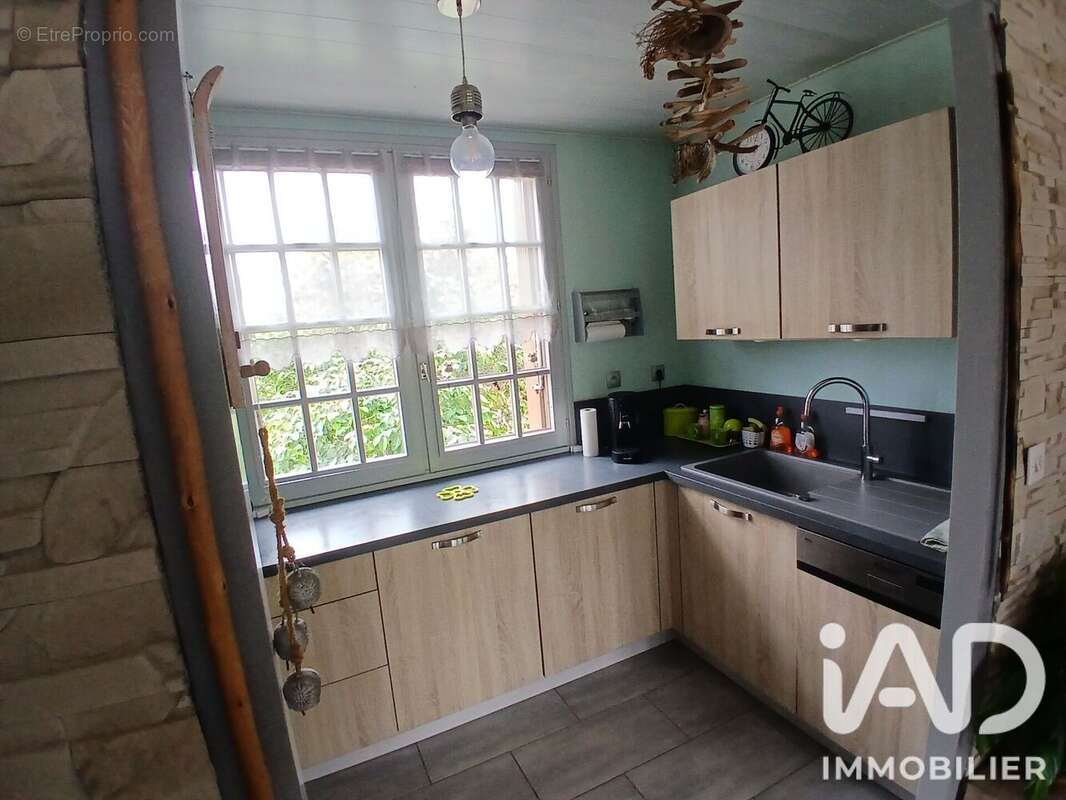 Maison 65 m² à Chuisnes  - photo 5