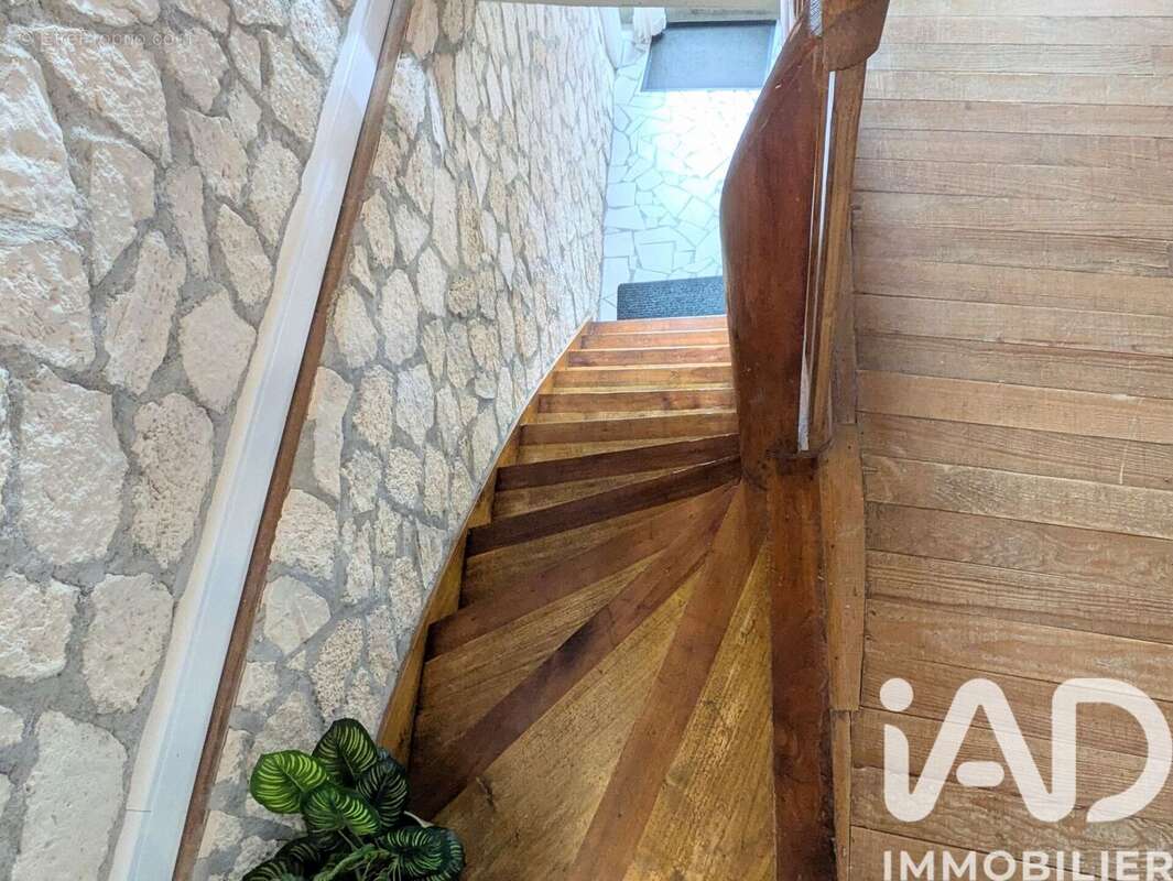 Maison 68 m² à Sentenac-D'oust  - photo 7