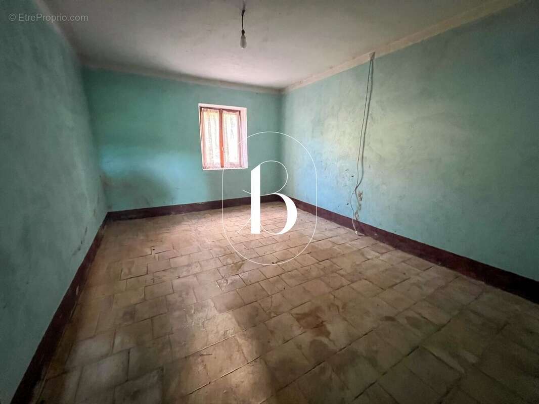 Maison à GOUDARGUES