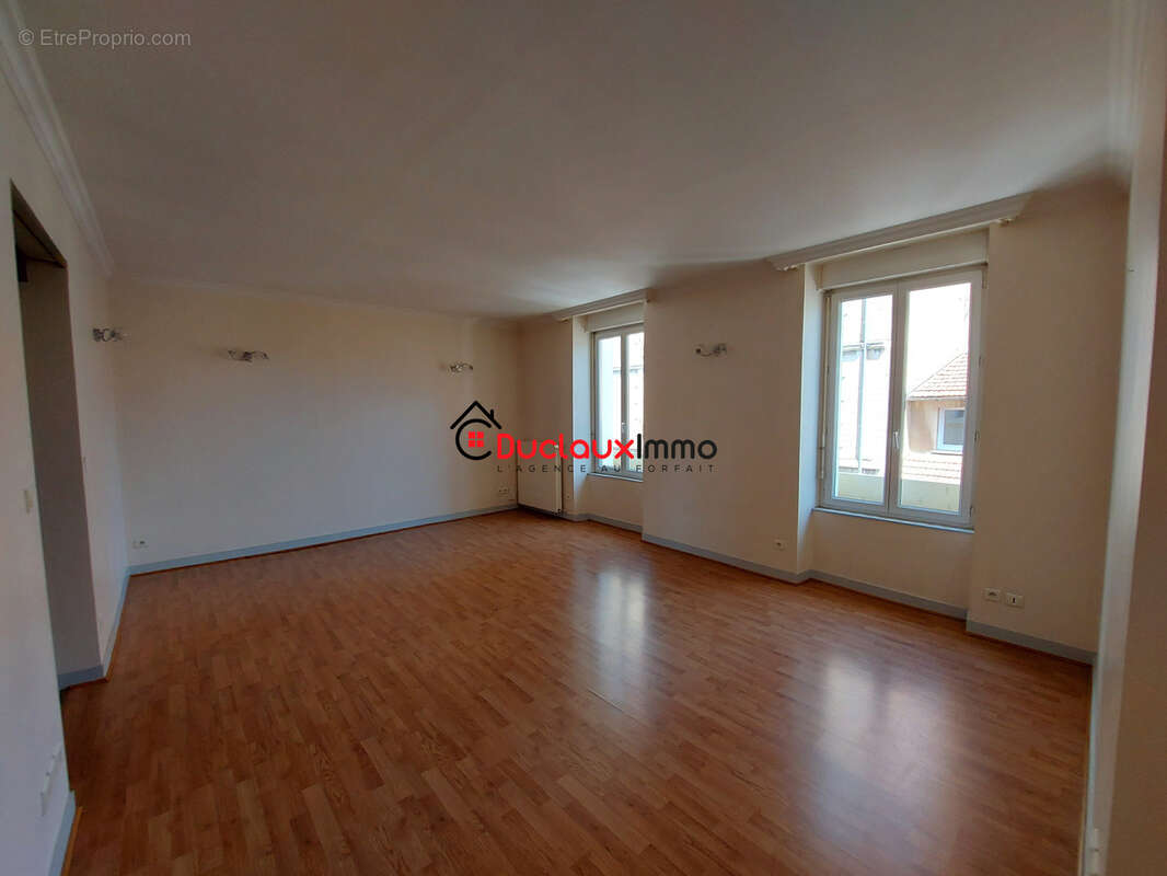Appartement 3 chambres en très bon état - photo 2