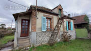 Maison à LES ORMES-SUR-VOULZIE