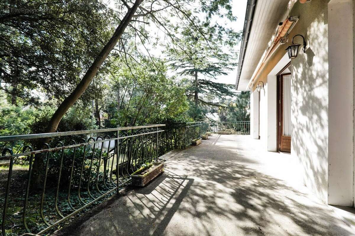 Maison à SAINT-GEORGES-DE-DIDONNE