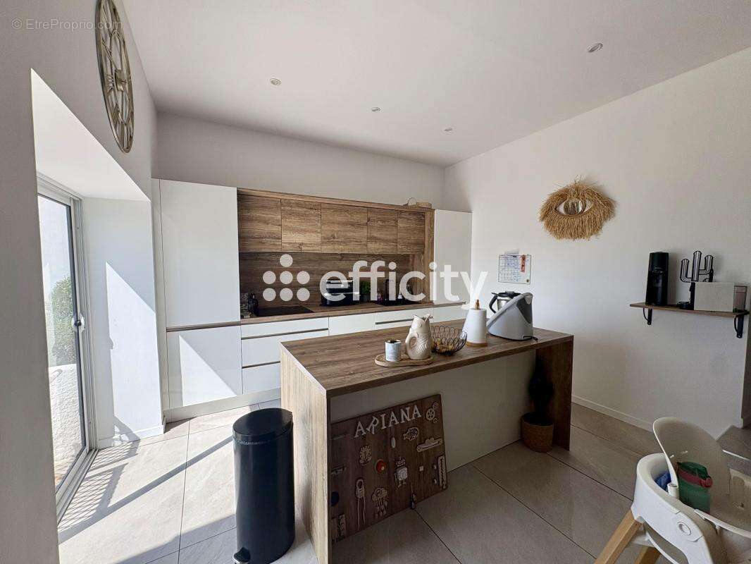 Maison 128 m² à Marseille-15e  - photo 6