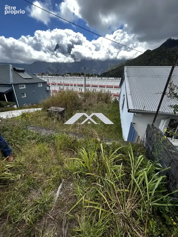 Photo Terrain à Cilaos au prix de 82 500€