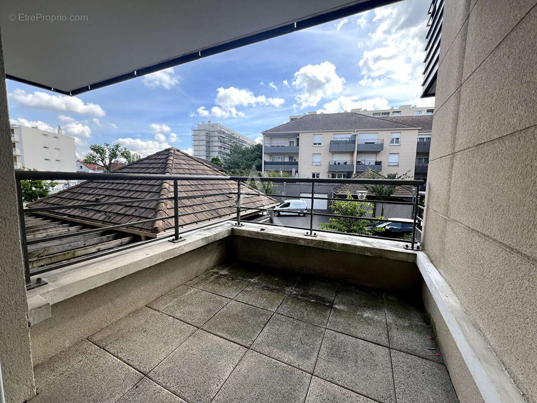 Appartement à NEUILLY-SUR-MARNE