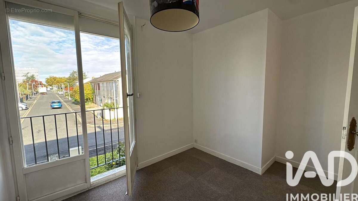 Photo 4 - Maison à CHATELLERAULT