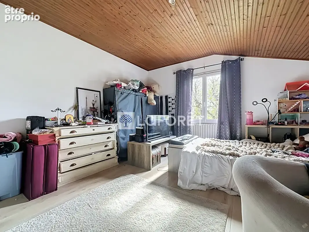Maison 150 m² ! 5 chambres, terrain de 3 400 m² et nombreuses dépendances, fort potentiel ! - photo 23