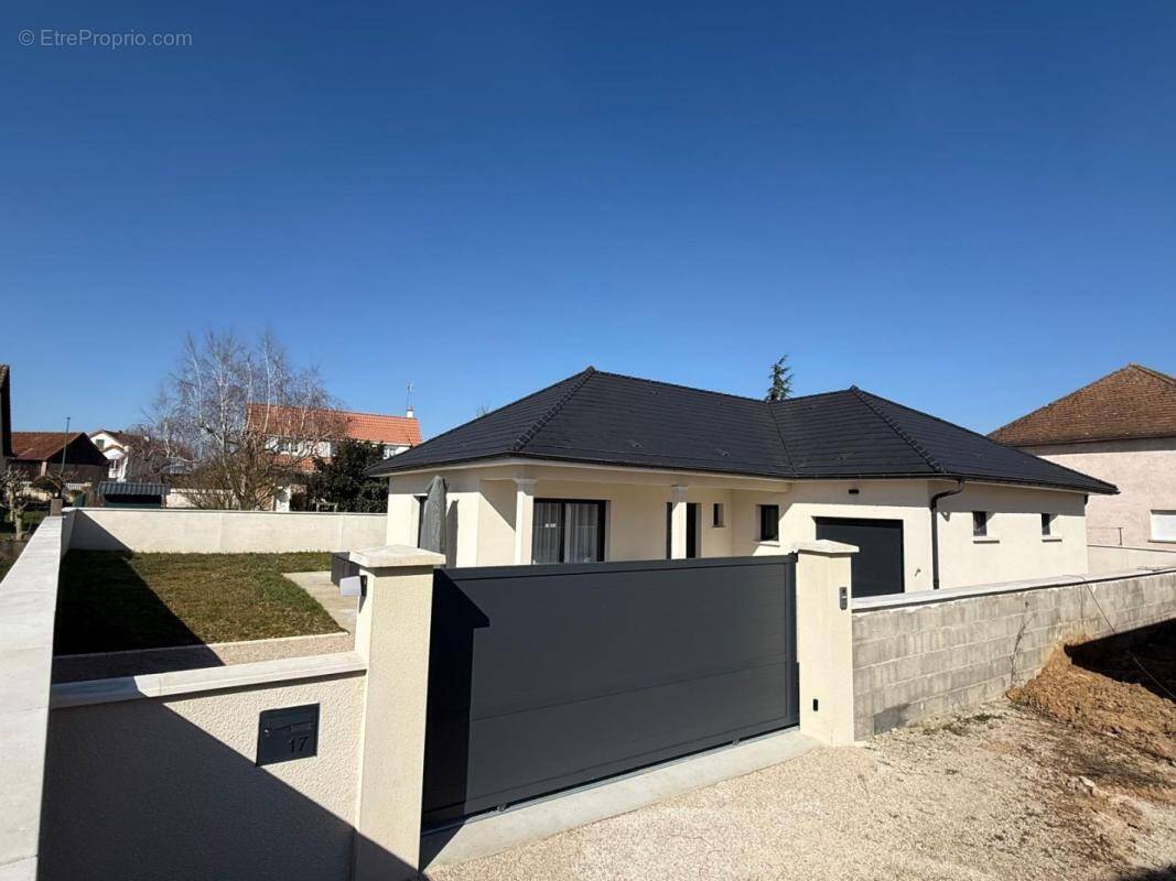 Maison à CHALON-SUR-SAONE