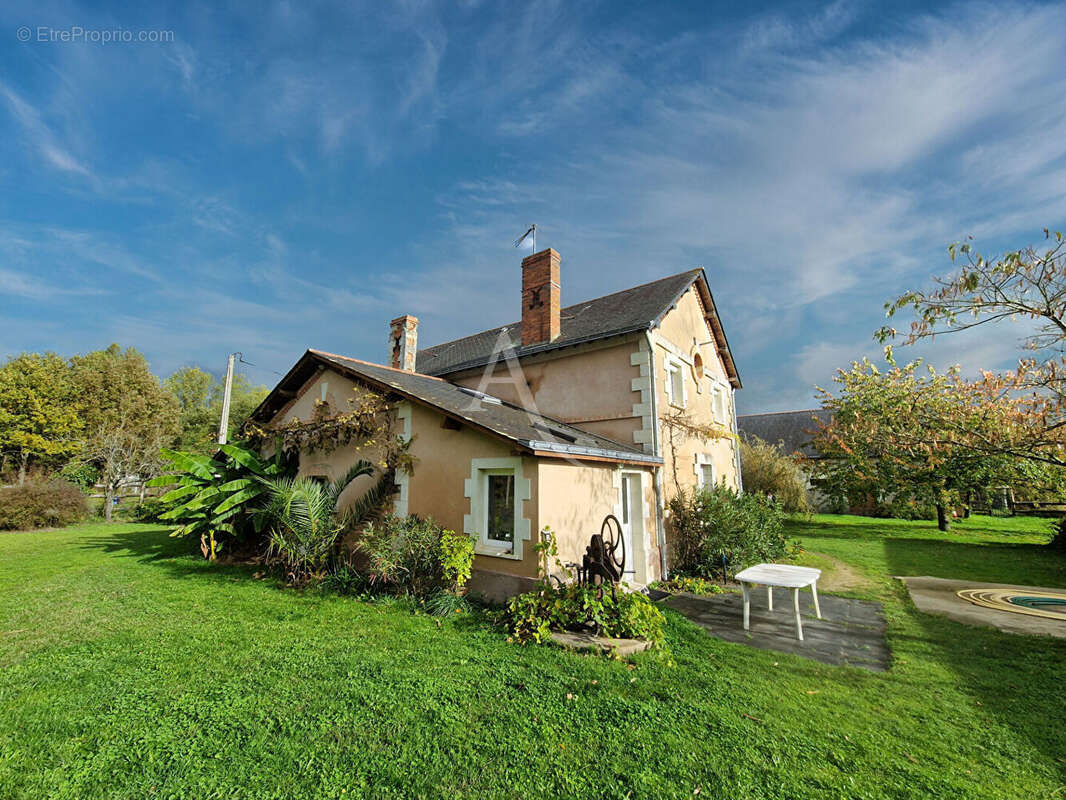 Maison à BEAUFORT-EN-VALLEE