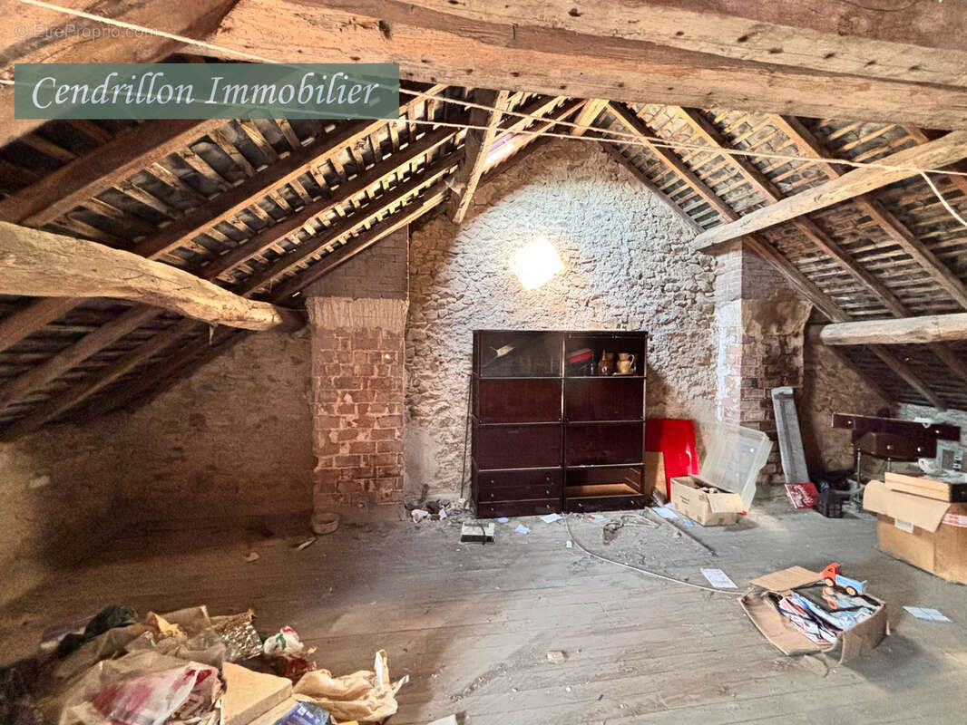 Maison à SAINT-DIZIER-LEYRENNE