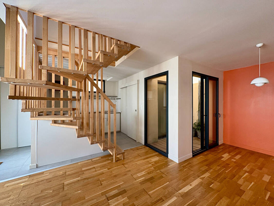 Appartement à BORDEAUX