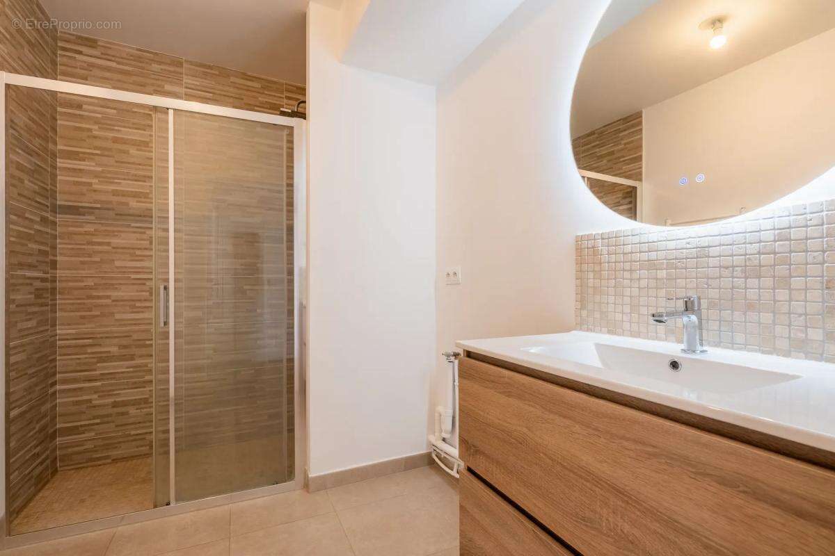 Appartement à NEUILLY-PLAISANCE