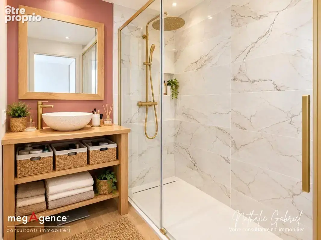 Un air de vacances à Angers avec cette villa de 6 chambres sur 203 m2 ! - photo 7
