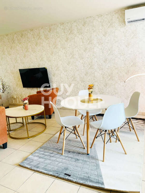 Appartement à SAINT-DENIS