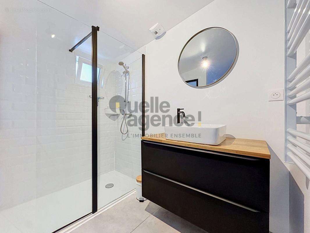 Appartement refait à neuf - 3 pièces - Landerneau - photo 6