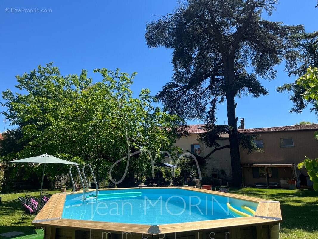 Maison à ROMANS-SUR-ISERE