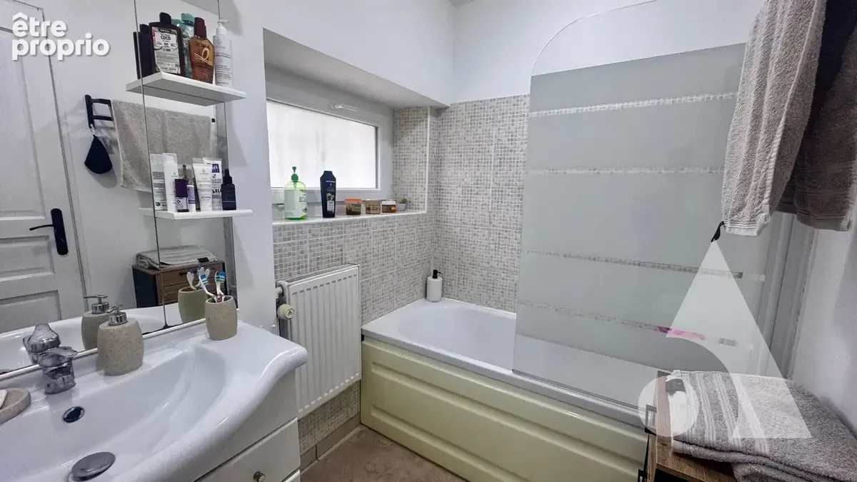 Maison La Villeneuve Sous Thury 4 pièce(s) 82 m2 - photo 7