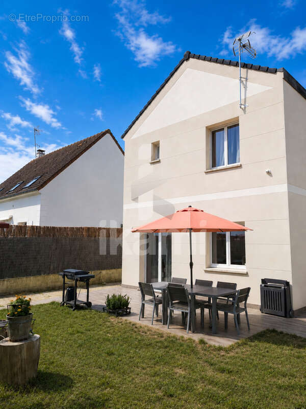 Maison à AULNAY-SOUS-BOIS