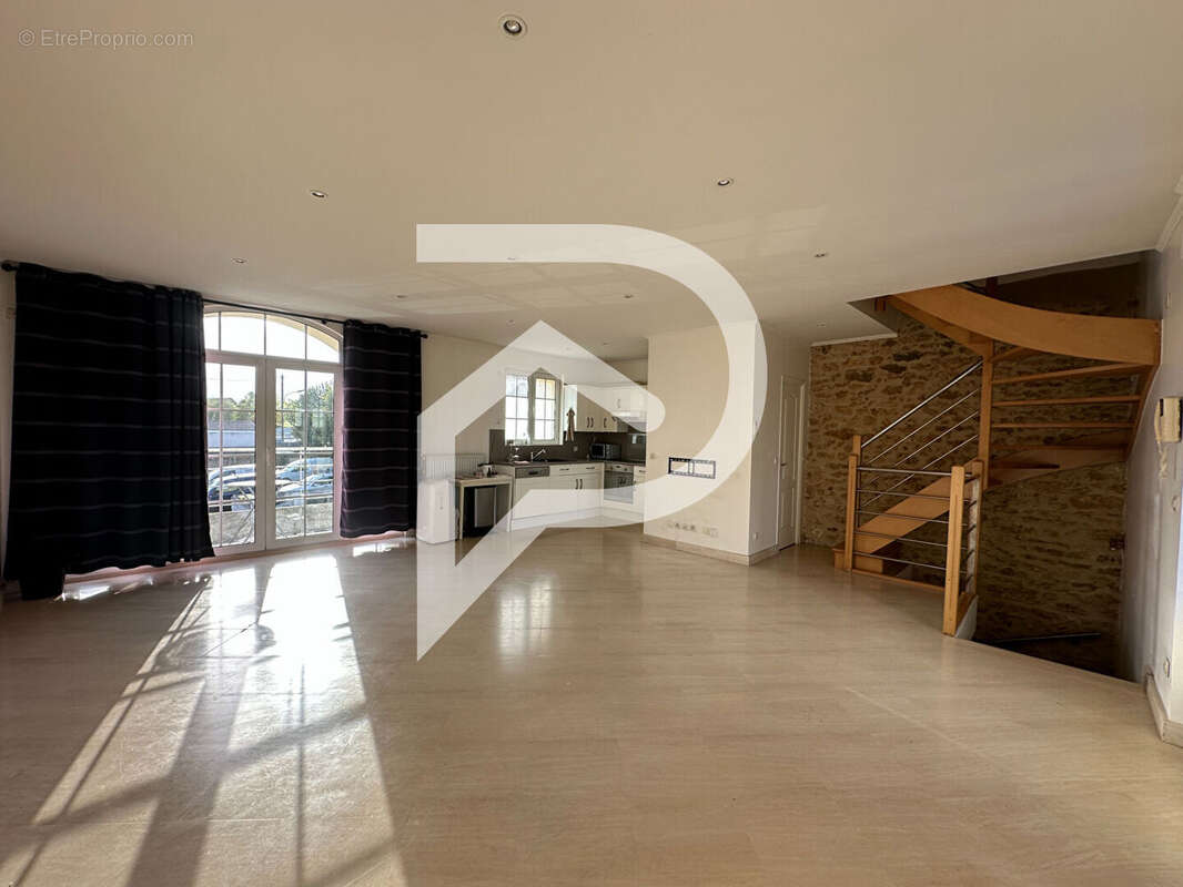 Appartement à COIGNIERES