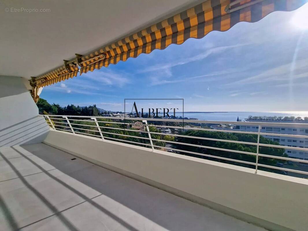 Appartement à CANNES