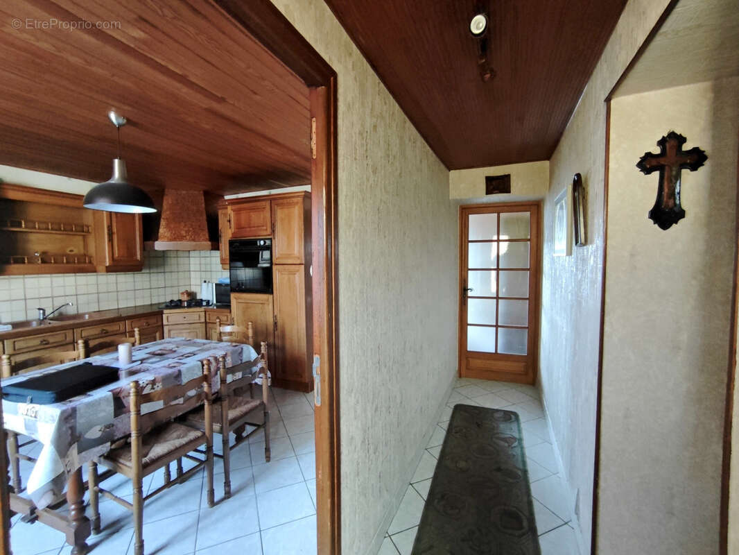 Maison à VANNES-LE-CHATEL