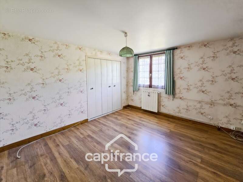 PRÉMERY (58) – Maison familiale de 144 m² sur sous-sol complet – 4 chambres – Terrain arboré de 2 014 m² - photo 12