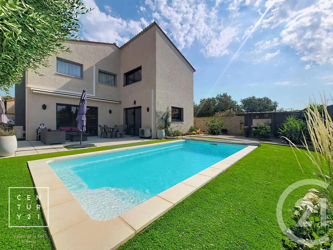 Maison 161 m² à Le Soler  - photo 19