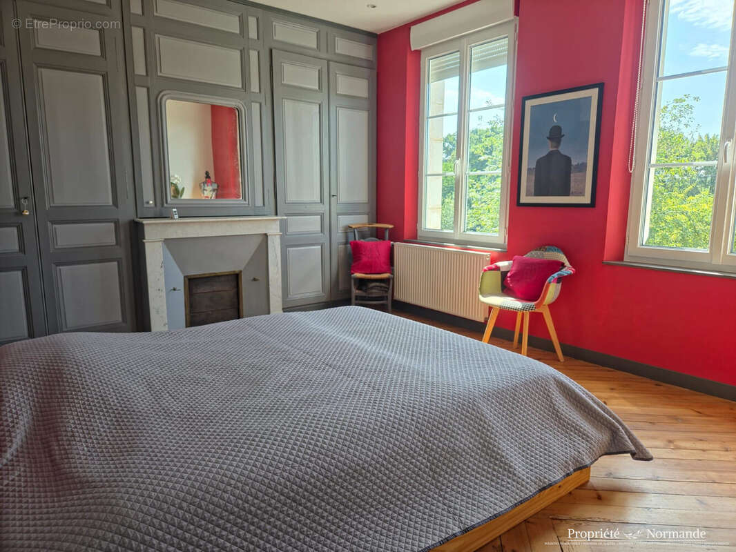 Maison 223 m² à Cormeilles  - photo 9