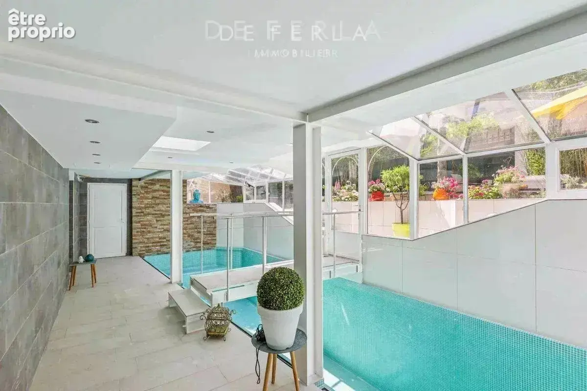 Propriété d’exception avec piscine intérieure à proximité des bords de Marne - photo 2