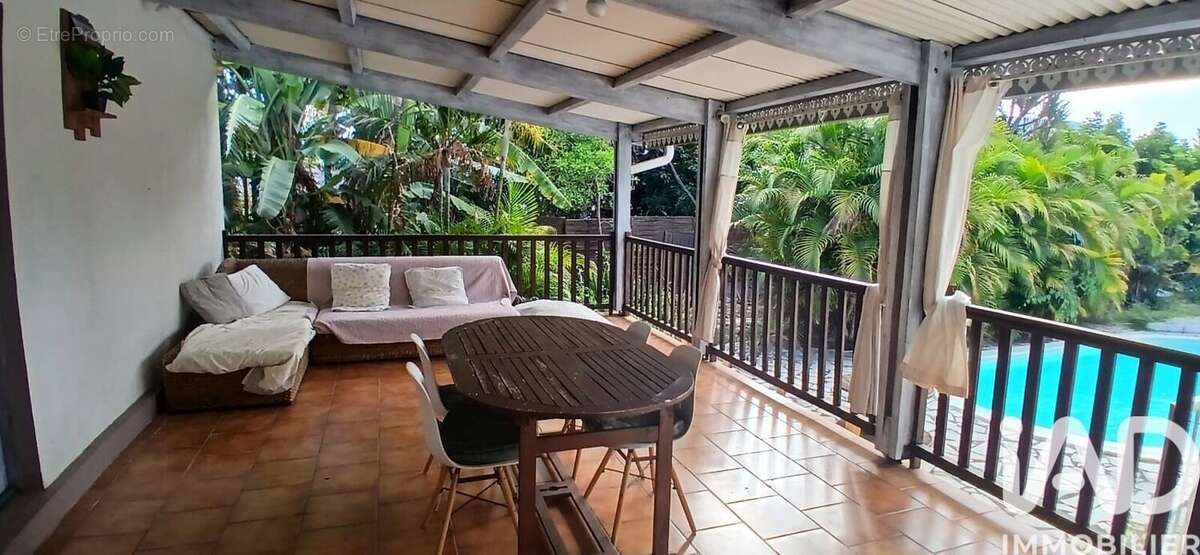 Photo 4 - Maison à LE TAMPON