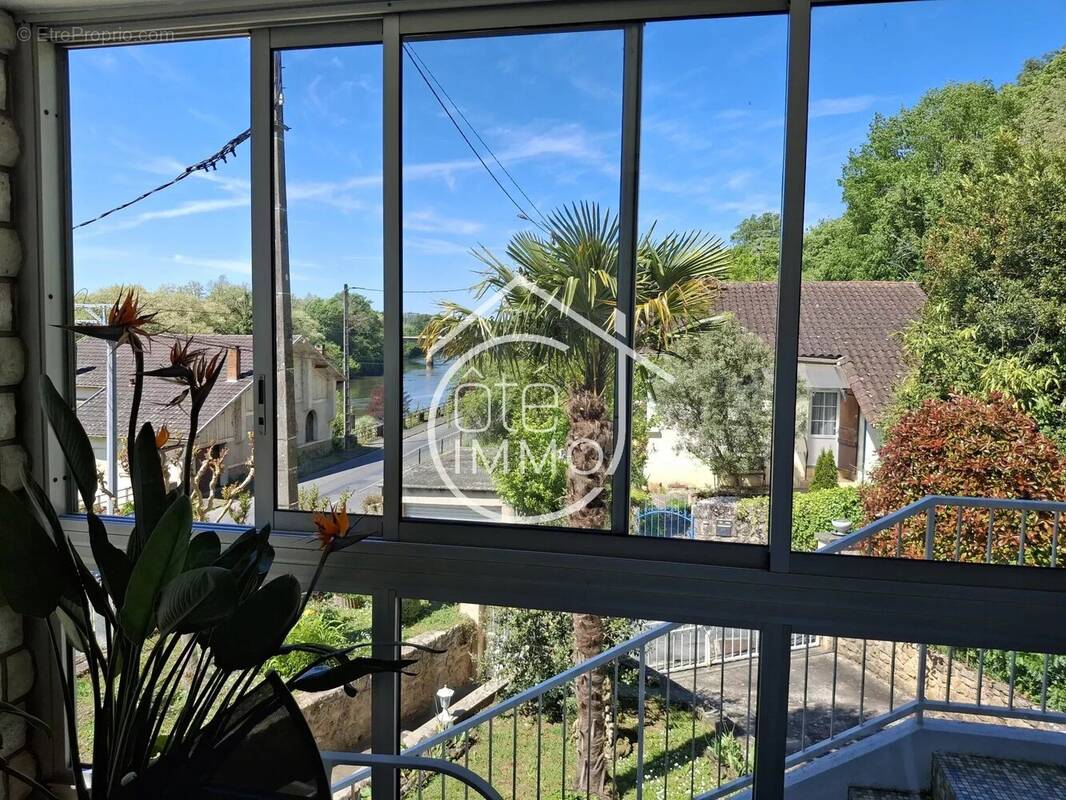 Maison à MOULEYDIER