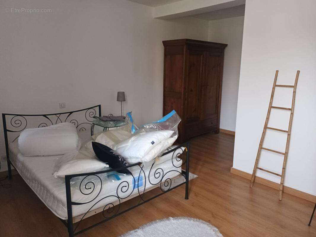 Maison à MORTAGNE-SUR-GIRONDE