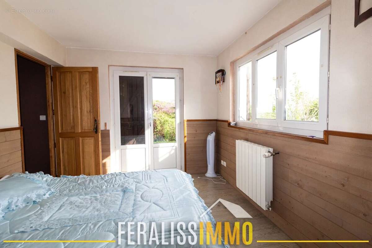 Maison à VAUX-SUR-SEINE